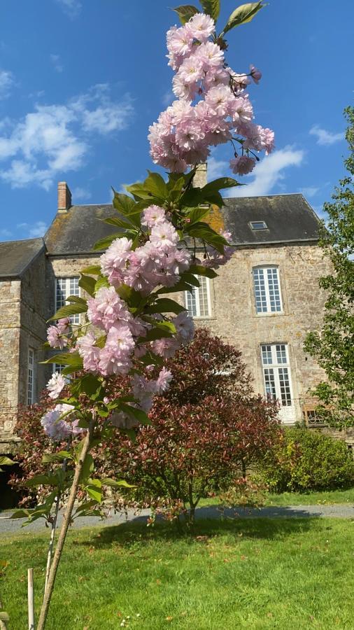 Le Chateau De Claids Saint-Patrice-de-Claids Ngoại thất bức ảnh